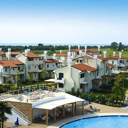 Villaggio A Mare, Lido Altanea *